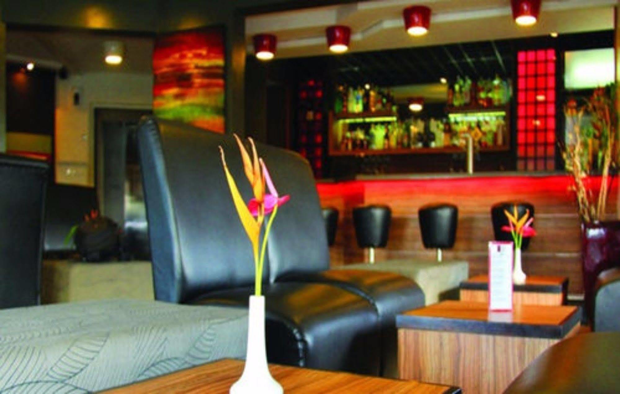 Peninsula International Hotel Suva Fiji Екстер'єр фото